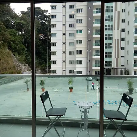 Icolor Home & Stay Ch 8 Tanah Rata Exterior photo